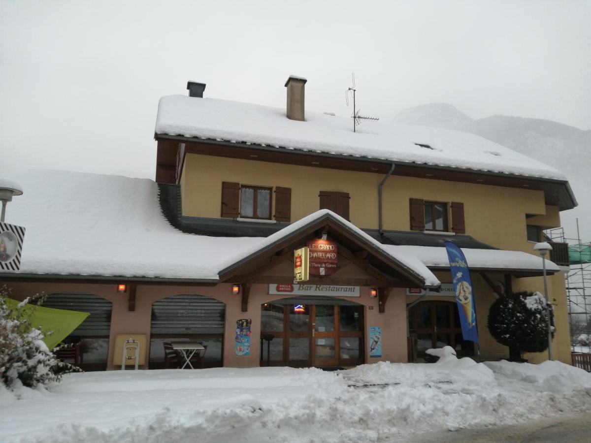 Le Grand Chatelard Hotel Bar Restaurant Sainte-Marie-de-Cuines Eksteriør billede