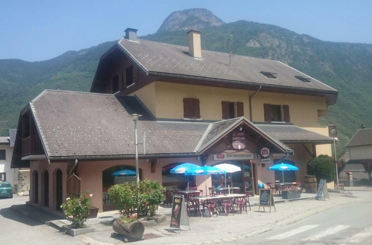 Le Grand Chatelard Hotel Bar Restaurant Sainte-Marie-de-Cuines Eksteriør billede